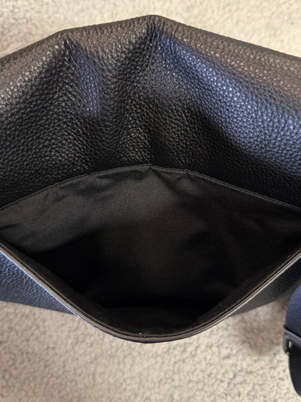 COACH Houston Leather Messenger Bag Black - Picture 7 of 15